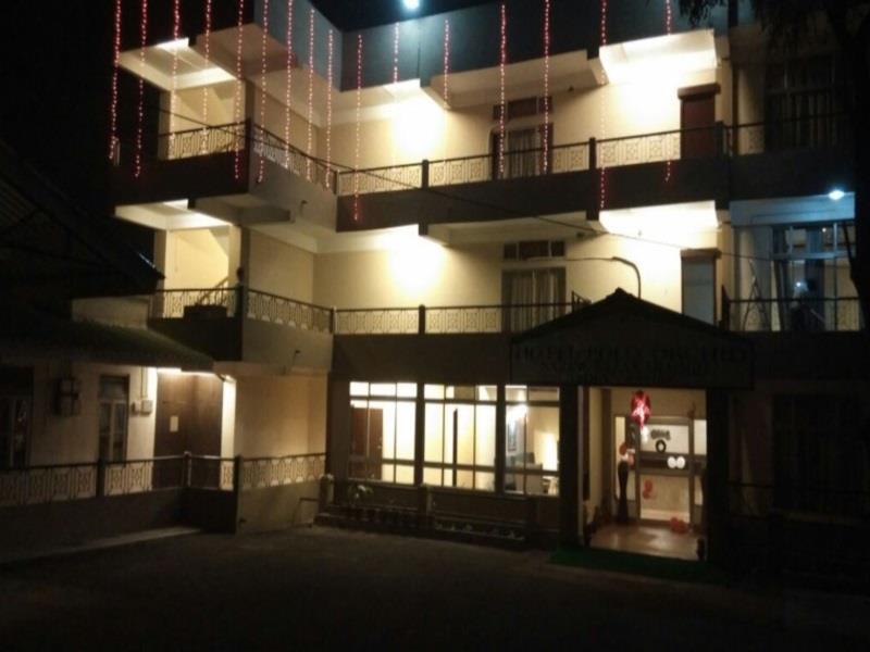 Polo Tura Hotel Eksteriør bilde